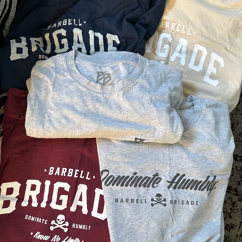 Barbell brigade tee bundle size large